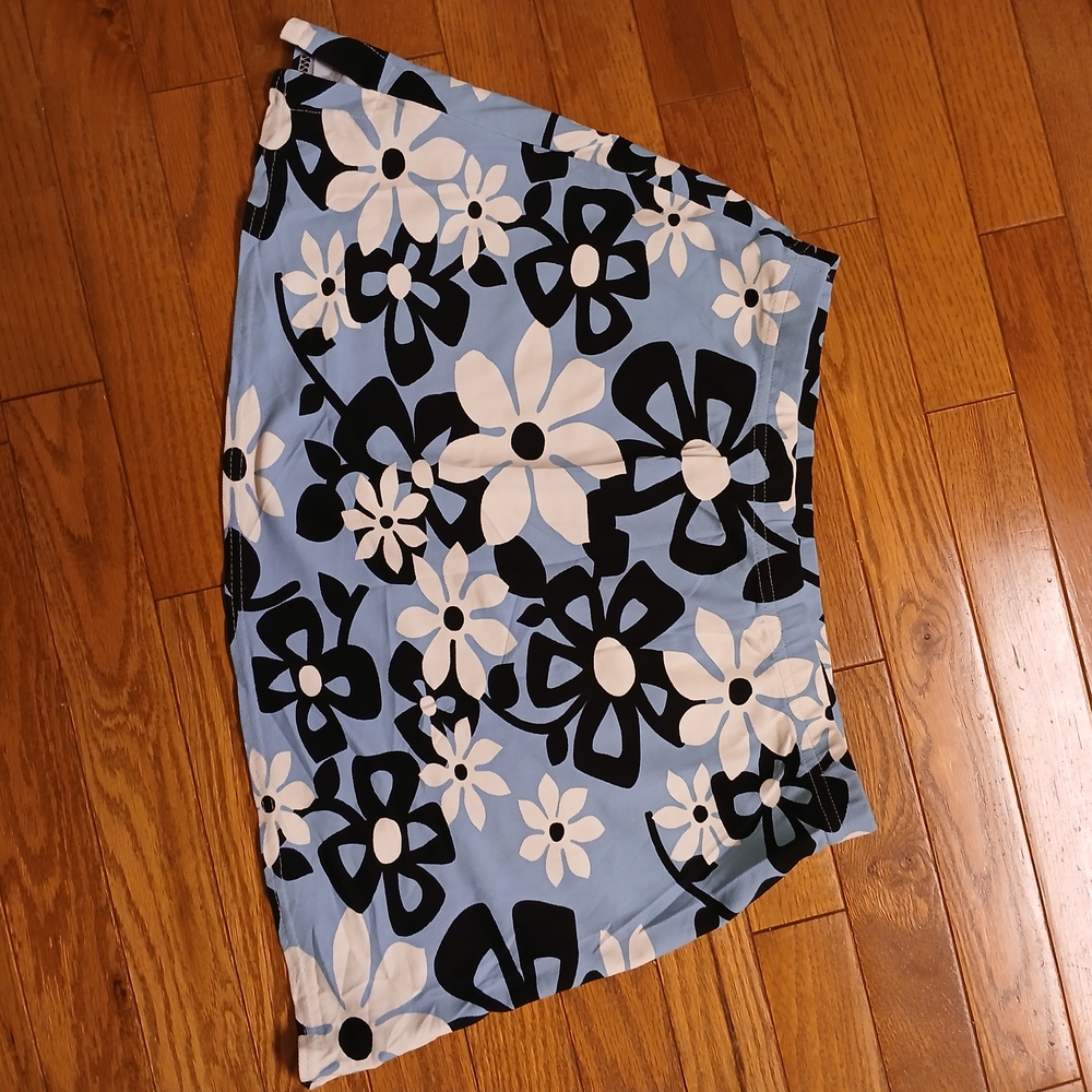 Tail Blue and White Floral Skirt Waist 15